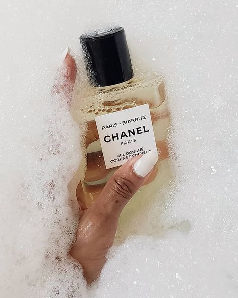 Champika (Champs) on Instagram: “Indulging Paris - Biarritz  #leseauxdechanel @welovecoco 🖤 . . . . . . . . . . . . . . . . . . . . . . . . . . . . . . . . #welovecoco…” Shower Gel Aesthetic, Self Care Menu, Blogger Photography, Babe Quotes, My Cup Of Tea, Shower Routine, Chanel Paris, Nail Paint, Video Editor