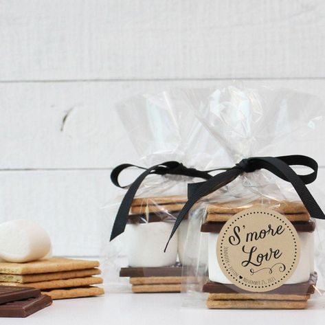 24 S'mores Wedding Favor Kits S'more Love Label | Etsy Smores Wedding Favors, Smores Favors, Smores Kits, Winter Wedding Favors, Love Label, Rustic Wedding Favors, S'mores, Favors Diy, Favor Labels