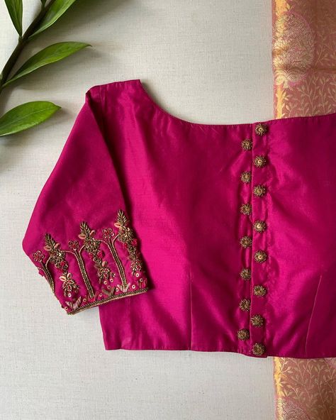 Nadiya Design Studio (@studionadiya) • Instagram photos and videos Choli Ideas, Pink Boat, Netted Blouse Designs, Blouse Designs High Neck, Latest Blouse Designs Pattern, Boat Neck Blouse, New Saree Blouse Designs, Traditional Blouse Designs, Latest Model Blouse Designs