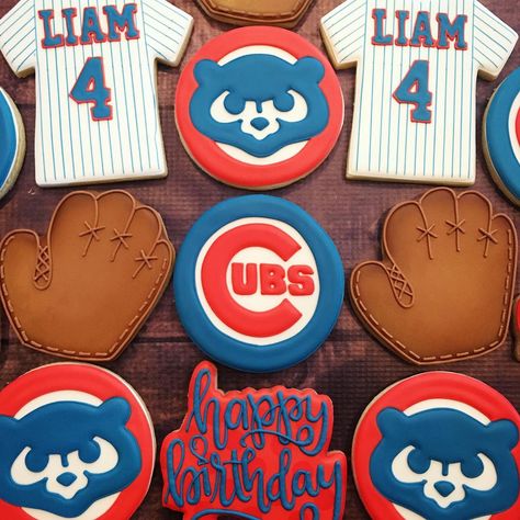 Cubs Cookies Decorated, Cubs Cookies, Baseball Cookies, Chicago Eats, Chicago Food, Iced Cookies, July 25, Birthday Cookies, Sugar Cookies Decorated