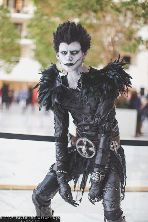 Ryuk Costume, Ryuk Cosplay, Deathnote Cosplay, Best Anime Cosplay, Demon Cosplay, L Cosplay, Cosplay Couple, Epic Cosplay, Cosplay Characters