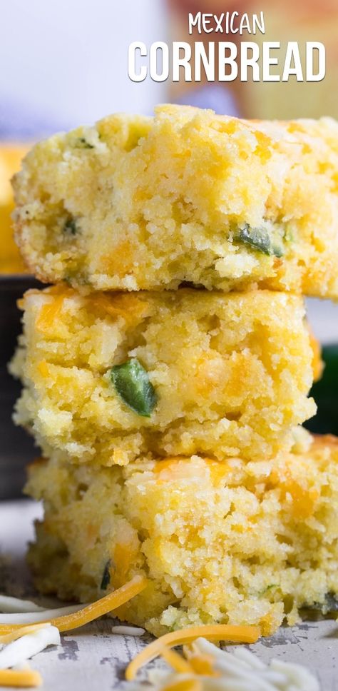 This EASY Mexican Cornbread recipe is one of the best cornbreads I've ever had! The cornbread mix is filled with jalapeños and cheese making this the perfect side dish. via @crazyforcrust Homemade Mexican Recipes, Taco Night Side Dishes, Mexican Side Dishes For Parties, Mexican Dishes For Party, Mexican Side Dishes Easy, Spicy Cornbread Recipe, Cornbread Sweet, Mexican Sides, Easy Mexican Cornbread