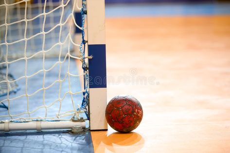 Handball Photography, Handball Aesthetic, Team Handball, Women's Handball, Hand Ball, Handball Players, Greek Women, Birthday Post Instagram, Thessaloniki Greece