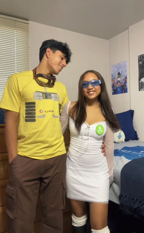 Last Minute Halloween Costumes Black Couples, Walle Eve Halloween Costume, Character Day Couples Spirit Week, Masc Fem Halloween Costumes, Couple Halloween Costumes Mixed Couple, Wall·e And Eve Couple Costume, Walle Halloween Costumes, Wallee And Eve Costumes, Long Distance Halloween Costumes