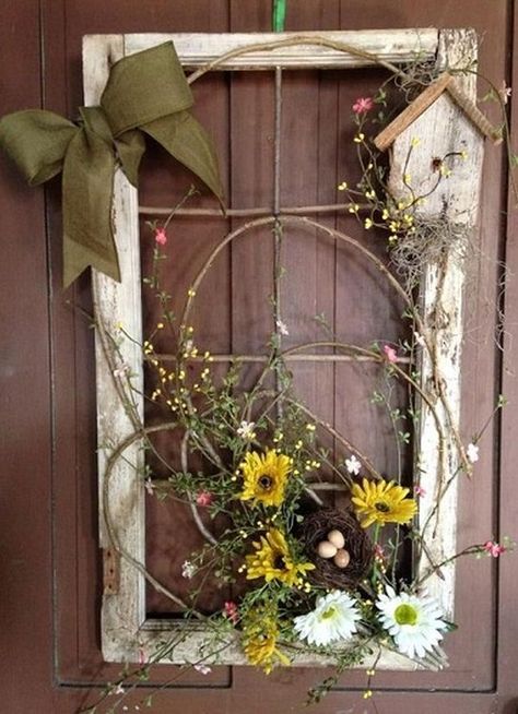 Takken Decor, Old Window Decor, Window Frame Decor, Old Window Projects, Art Door, Window Crafts, Old Window Frame, Art Window, Window Projects