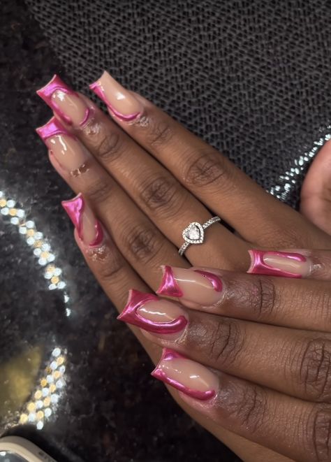 Pink Chrome Duck Nails, Pink Metallic Acrylic Nails, Matalic Nails Acrylic Pink, Pink Metallic French Tip Nails, Pink Metallic Nail Designs, Chrome Nails Designs Pink, Chrome Pink French Tip Nails, Pink And Silver Acrylic Nails, Short Chrome Nails Designs