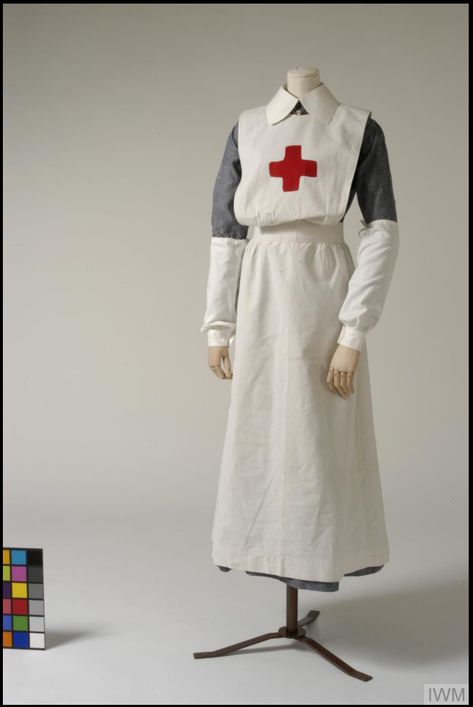 Ww1 Nurse Uniform, Ww1 Nurse, Vintage Nurse Uniform, Nurse Fashion Scrubs, Nurse Clothes, Nurse Fashion, Red Cross Nurse, Vintage Doll Dress, Vintage Nurse