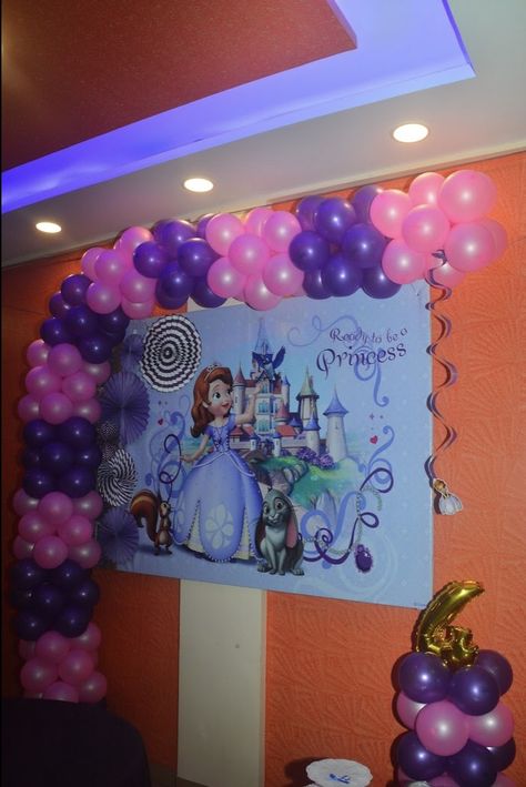 First Birthday Decoration Ideas, Birthday Decoration Ideas, Purple Theme, First Birthday Decorations, Purple Themes, Sofia The First, Birthday Decoration, First Birthday, Decoration Ideas