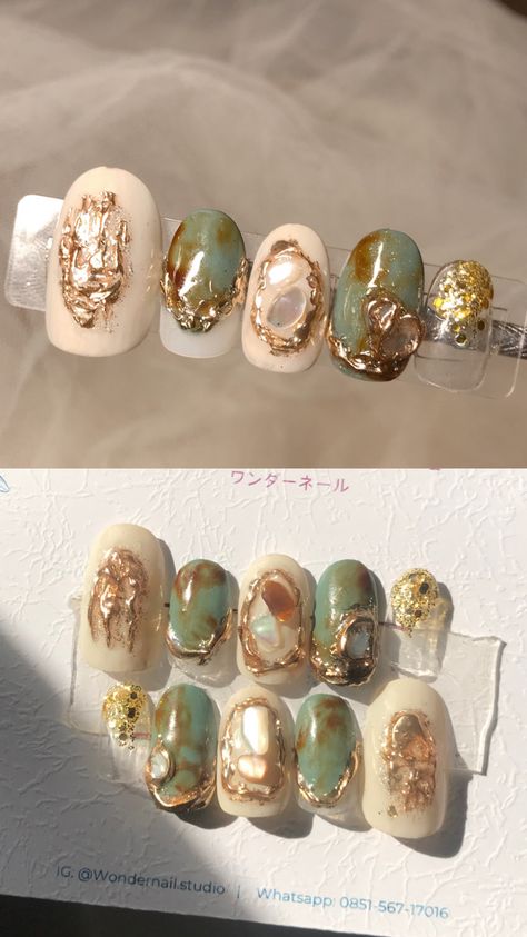 Tokyo Nails Street Styles, Secret Garden Nails, Vintage Nail Art, Stone Nails, Nail Art Inspo, Korean Nail Art, Makeup Nails Art, Asian Nails, Vintage Nails