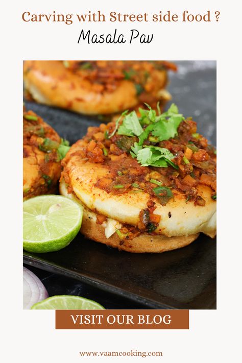 Masala Pav Recipe, Indian Sides, Masala Pav, Egg Masala, Pav Recipe, Mumbai Street, Curry Recipes Easy, Pav Bhaji Masala, Easy Curry