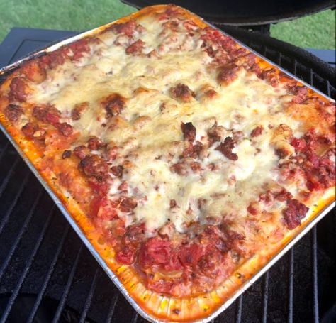 Smoked Lasagna on the Big Green Egg | Big Green Egg Blog Smoked Dinner, Smoked Lasagna, How To Cook Lasagna, Frozen Lasagna, Holy Cannoli, Big Green Egg Recipes, The Big Green Egg, Green Egg Recipes, Traditional Lasagna