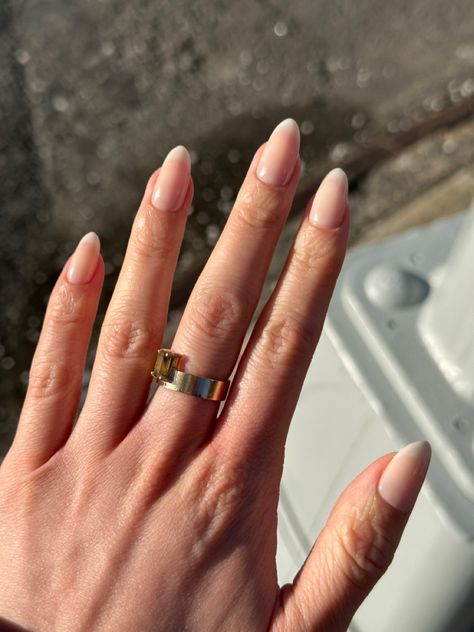 Sheer Oval Nails, Nail Inspo Almond Natural, Sheer French Manicure, Sheer French Tip Nails, Almond American Manicure, American Manicure Almond Nails, Milky French Manicure Oval, Natural French Manicure Almond, Japanese Gel Manicure