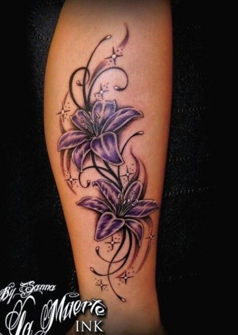 40 best Tiger Lily And Butterfly Tattoos images on ... #tattoos #butterflytattoos #tattooideas Lillies Tattoo, Butterfly Tattoos For Women, Tattoos For Women Flowers, Tattoo Zeichnungen, Vine Tattoos, Geniale Tattoos, Leg Tattoos Women, Lily Tattoo, Shoulder Tattoos For Women