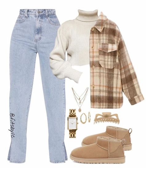 Ugg Mini Boots Outfit, Fashion Styles Types, Streetstyle Aesthetic, Pretty Halloween Costumes, 2024 Fashion Trends, Casual College Outfits, Lazy Day Outfit, Business Casual Outfits For Women, Lazy Day Outfits