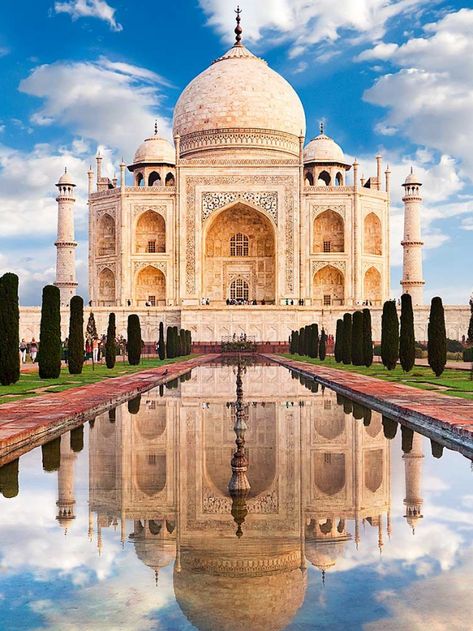 India Taj Mahal Aesthetic, India Tourism Photography, India Aesthetic Picture, Pictures Of Taj Mahal, India Famous Place, Thajmahalah Photo, Tajmahal Photography Taj Mahal, Indian Landmarks, Taj Mahal Pictures