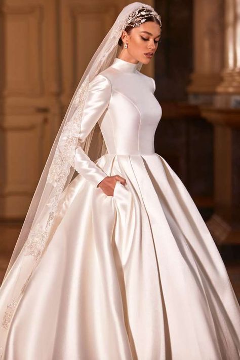 White Long Sleeve Wedding Dress, Country Princess, Long Gown For Wedding, Modest Bridal Gowns, Bride Dress Simple, Muslim Wedding Dress, Dresses Wedding Guest, Ph Level, Pretty Wedding Dresses