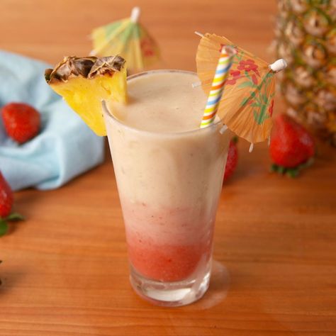 It's like a piña colada, but BETTER. Lava Flow Drink Recipe, Lava Flow Drink, Refreshing Rum Cocktails, Rum Cocktails Easy, Tropical Cocktail Recipes, Coconut Rum Drinks, Rum Drinks Recipes, Rum Cocktails, Rum Drinks