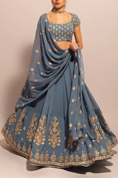 Punjabi Lehnga Designs, Indian Outfits Lehenga, Lehnga Dress, Blue Lehenga, Salwar Kamiz, Traditional Indian Outfits, Indian Gowns Dresses, Indian Bridal Dress, Ghagra Choli