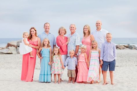 Colorful Family Beach Photos, Beach Family Photos Bright Colors, Colors For Beach Pictures Family Pics, Beach Extended Family Photos Outfits, Beach Pictures Color Schemes, Beach Picture Outfits Family, Beach Picture Color Scheme Family, Family Beach Photo Ideas Color Schemes, Family Beach Pictures Outfits Color Schemes