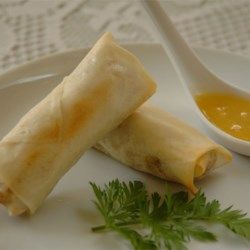 Baked Spring Rolls, Pork Spring Rolls, Chicken Spring Rolls, Vegetable Spring Rolls, Spring Roll Recipe, Baked Pork, Deep Frying, Spring Rolls, Rolls Recipe