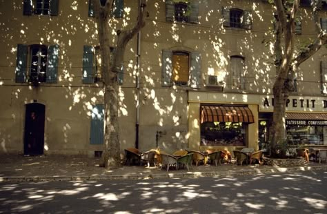 Somewhere In Northern Italy, Eren Aot, Jardin Des Tuileries, Italian Summer, Cinematic Photography, Northern Italy, Pretty Places, The Vibe, Photography Inspo