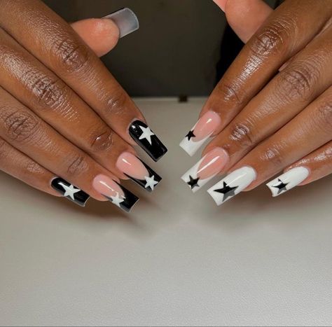 Black And White Nail Design, Sqaure Nails, White Nail Design, Black And White Nail, Black And White Nail Designs, Western Nails, 2023 Nails, Girl Nails, Duck Nails