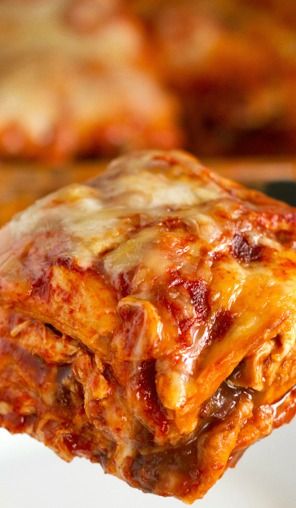 Chicken Enchilada Casserole Recipe, Enchilada Casserole Recipes, Chicken Enchilada Casserole, Chicken Enchilada Recipe, Enchilada Casserole, Chicken Enchilada, Enchilada Recipes, Everyday Meals, Chicken Recipes Casserole