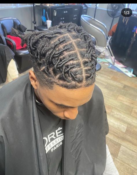 Two Barrel Twist Dreads, Men Locs Styles Short, Starter Locs Hairstyles Men, Dread Designs For Men, Hightop Dread Hairstyles For Men, Barrel Twist Locs Men Short, High Top Locs Styles For Men, Loc Styles For Men Medium, Barrel Twist Dreads Men High Top