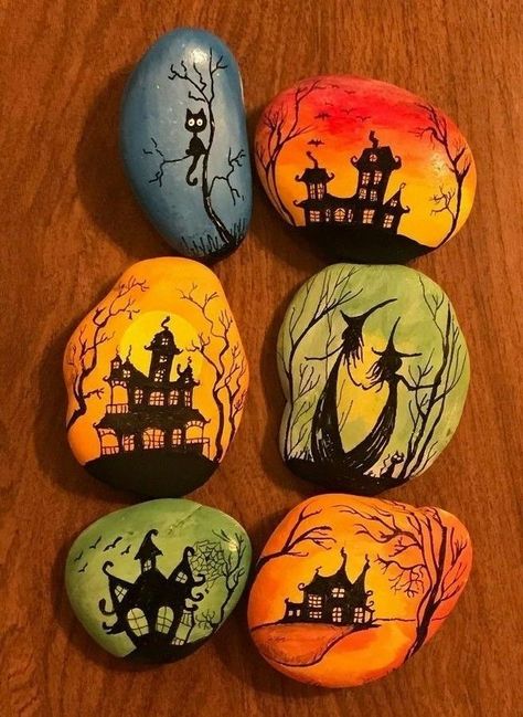 Halloween Painted Rocks, Art Pierre, Halloween Rocks, Painted Rocks Kids, Painted Rocks Craft, Painted Rocks Diy, Rock Painting Ideas Easy, Rock Painting Patterns, Painting Rocks