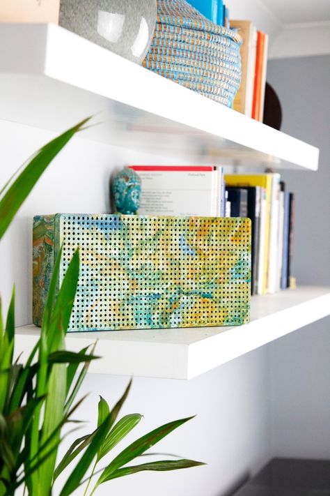 This colorful, marbled speaker is made from non-recyclable plastic waste | Yanko Design Portable Speaker Design, Digital Fabrication, Speaker Design, Yanko Design, Clever Design, Design Milk, Portable Speaker, Bluetooth Speakers Portable, Traditional Crafts