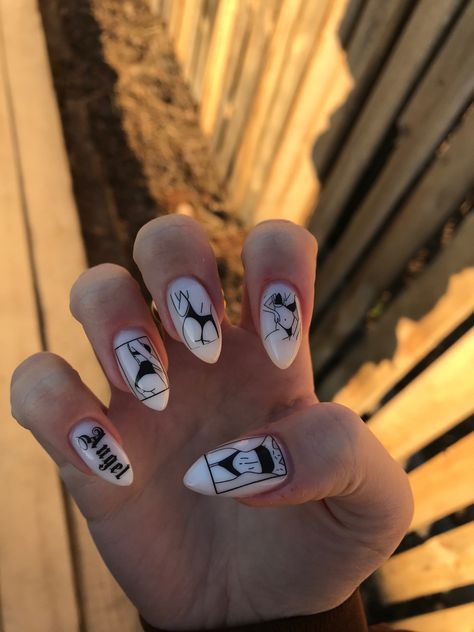 Silhouette Nail Art, Badass Nails, Nail Poses, Practice Nails, Silhouette Nails, Disney Acrylic Nails, Almond Nail Art, Almond Nail, Glass Nails