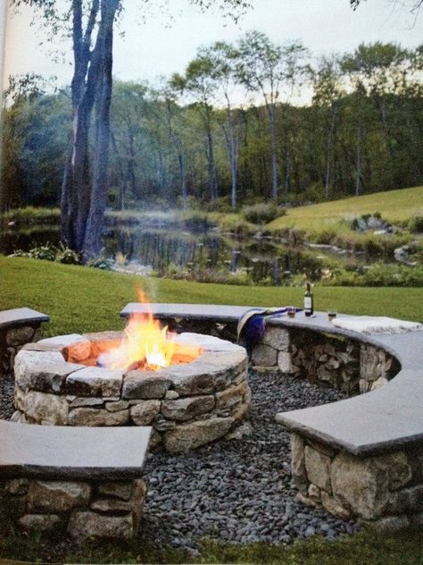 Reka Bentuk Landskap, Outdoor Fire Pit Seating, Stone Fire Pit, Backyard Seating, Fire Pit Seating, Desain Lanskap, Real Estat, Diy Fire Pit, Have Inspiration