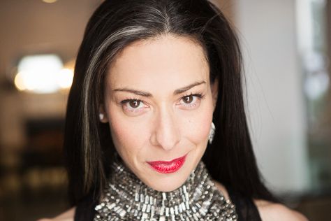 Stacy London on everything from the not-so-glamorous (struggling with psoriasis) to the ultra-luxe (her shoe closet) Stacy London Hair, Fashion Documentaries, London Hair, Stacy London, Breakfast Prep, Pioneer Woman Recipes, Diet Breakfast, London Style, Beautiful Streets