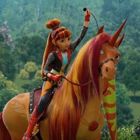 Magical Academy, Unicorn Island, Unicorn Academy, Barbie Disney, Create A Comic, Disney And Dreamworks, Beautiful Horses, Dreamworks, Comic Books