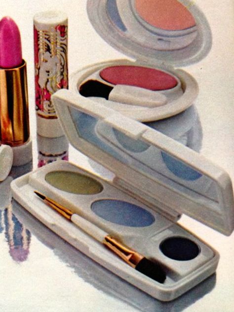 1970s Beauty, 70's Makeup, 1970's Makeup, 1970s Makeup, Pretend Makeup, Burberry Beauty, 70s Makeup, Retro Makeup, Avon Lady