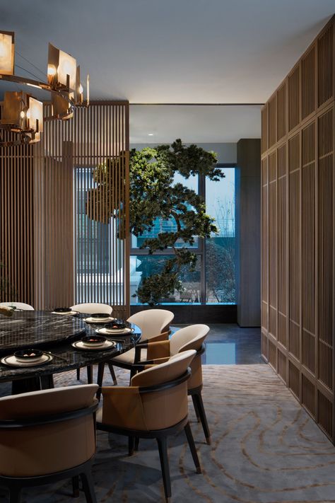 YinjiSpace - Feiyan Ranse Design x Quzhou Sifang Club Chinese Restaurant Design, Meet The Owner, Restaurant Plan, Fine Restaurant, Luxury Chairs, Function Room, Modern Restaurant, Luxury Dining Room, Private Dining Room