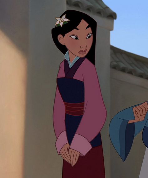 You pretty. | A Definitive Ranking Of 72 Disney Princess Outfits Mulan 3, The Last Airbender Art, Last Airbender Art, Princesa Mulan, Disney Amor, Disney Princess Outfits, Image Princesse Disney, Gif Disney, Disney Collage