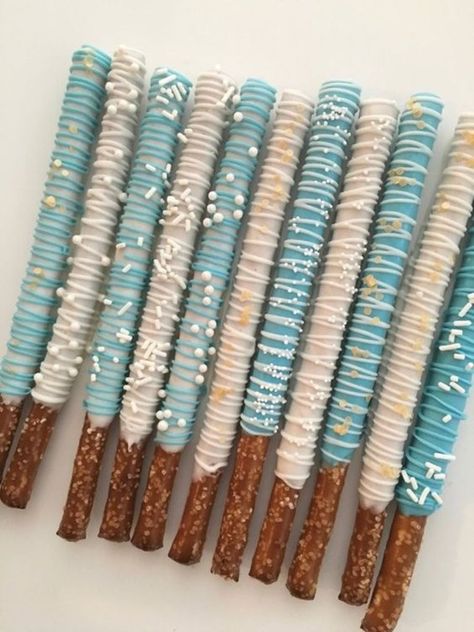 Boys Baby Shower Ideas, Diy Baby Shower Ideas, Chocolate Dipped Pretzel Rods, Baby Shower Desserts Boy, Dipped Pretzel Rods, Baby Shower Ideas For Boys, Dipped Pretzels, Chocolate Covered Pretzel Rods, Chocolate Dipped Pretzels