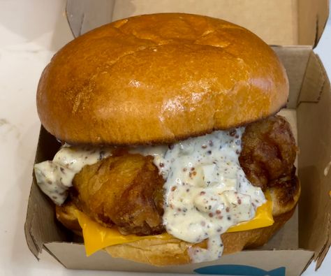 Filet-O-Fish Filet O Fish, Fish Filet, Battered Fish, Fish Sandwich, Drying Dill, Brioche Buns, Dinner Meals, Burger Buns, Copycat Recipe