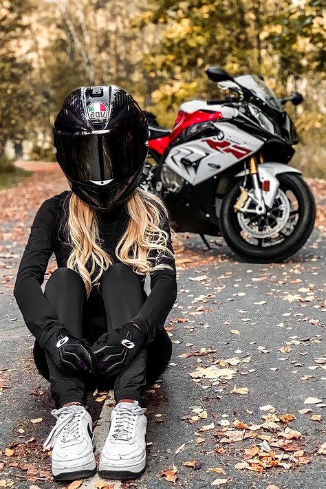 Biker Photography, Biker Photoshoot, Bike Pictures, Motorcycle Aesthetic, Biker Aesthetic, Female Biker, Bike Photoshoot, Motorbike Girl, Motorcycle Pictures