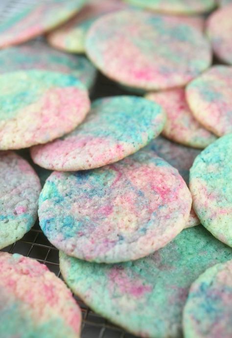 Cotton Candy Recipe, Colorful Cookies, Cotton Candy Cookies, Plain Cookies, Cotton Candy Flavoring, Blue Cookies, Pink Food Coloring, Blue Food Coloring, Pink Foods