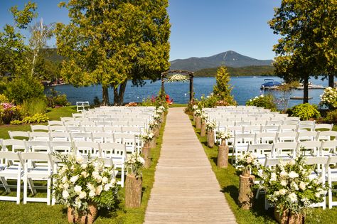 How to plan the perfect backyard wedding with EventUp Wedding Aisles, Low Cost Wedding, Cheap Wedding Venues, Living Coral, Outdoor Wedding Decorations, Outdoor Venues, Outside Wedding, Unique Wedding Invitations, Wedding Aisle