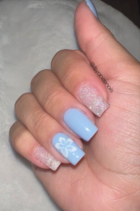 #hibiscusflower #nailart #summernails #bluenails #hibiscusnails #squarenails Flower Nails Square, Blue Floral Nails, Hibiscus Flower Nails, Powder Blue Nails, Nails Short Square, Blue Hibiscus, Summery Nails, Nails Square, Hibiscus Flower