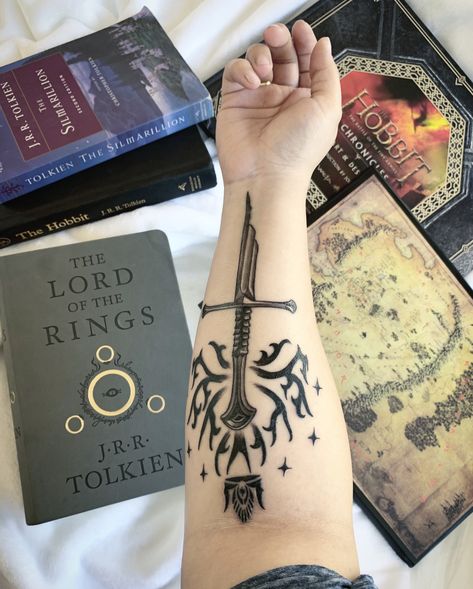 Narsil Tattoo. Tolkien. Lord of the Rings. LOTR. Tree of Gondor. Jrr Tolkien Tattoo, Lotr Tree, Narsil Tattoo, Tolkien Tattoo, Tree Of Gondor, Lotr Tattoo, Rings Tattoo, Lord Of The Rings Tattoo, Tattoo Off