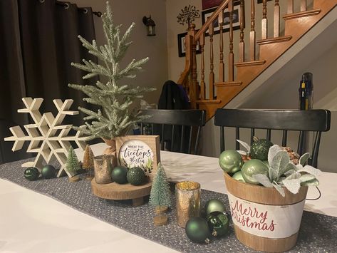 Sage green and gold decor for the holidays Green Gold White Christmas Decor, Green And Brown Christmas Decor, Sage Christmas Decor, Sage Green Christmas Decor, Green And Gold Decor, Sage Christmas, Gold Table Decor, Sage Green And Gold, Navidad Natural