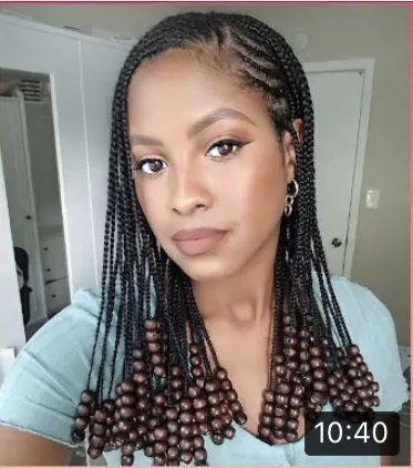 Traditional African Hairstyles, Short Box Braids Hairstyles, Ethnic Hairstyles, Cute Box Braids Hairstyles, Protective Hairstyles Braids, Trendy Hairstyle, Braids With Beads, Natural Curls Hairstyles, Pretty Braided Hairstyles