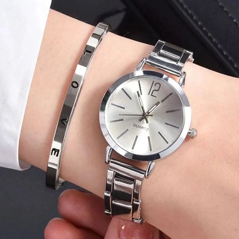 💥 Big SALE here 💥 Hurry up now 🤩 https://novatechstores.com/products/luxury-love-watch Clock Gift, Watch Bracelet, Rose Gold Bracelet, Bracelet Clasps, Wrist Watches, Ladies Fashion, Luxury Women, Silver Watch, Quartz Watch