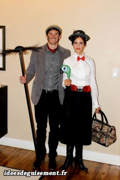 Mary-Poppins-et-le-ramoneur-Idees-originales-deguisement-et-costume-en-duo-film-disney Homemade Couples Costumes, Disney Couple Costumes, Mary Poppins And Bert, Office Halloween Costumes, Disney Costumes Diy, Mary Poppins Costume, Halloween Costumes Diy Couples, Diy Couples Costumes, Best Couples Costumes