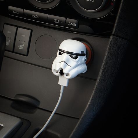 Darth Vader and Stormtrooper 12V USB Car Chargers Help Harness the Dark Side of the Force While on the Go Gadget Tecnologici, Car Accessories Gifts, Back To University, Vader Helmet, Darth Vader Helmet, Mega Pokemon, Dark Vador, Star Wars Love, Think Geek