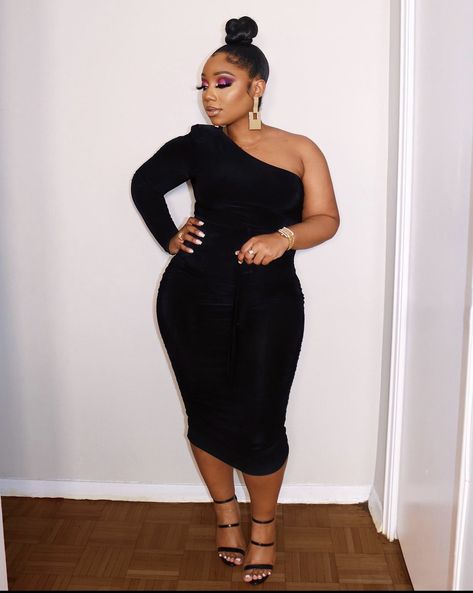 Plus Size Date, Date Night Looks, Curvy Girl Dress, Casual Date Night Outfit, Date Night Outfit Summer, Body Con Dress Outfit, Date Night Outfits, Date Outfit, Casual Date Night